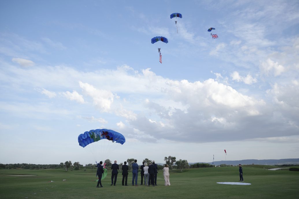 天下事主文∕ 美乌签署“历史性”10年安全协议 承诺长期援乌