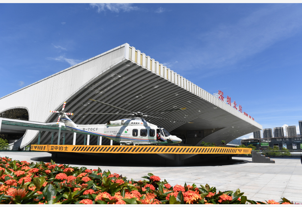 天下事主文)创10项世界之最 深中通道正式开通 