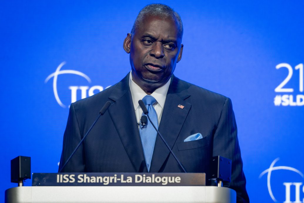 奥斯汀:中美须保持沟通 承诺接董军打来的紧急电话