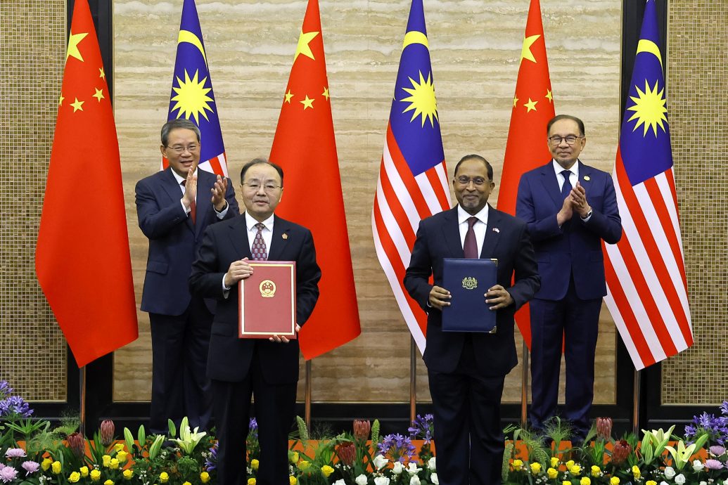 好消息！马中今签署14份谅解备忘录和协定 .签定大马鲜食榴梿输华植物检疫要求议定书