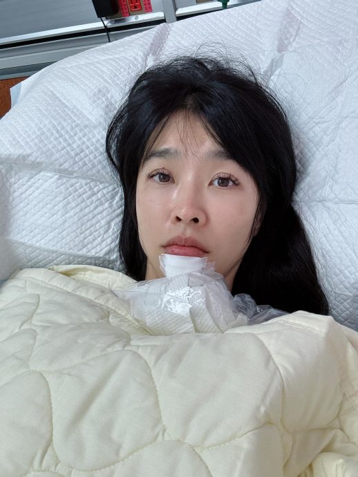 小娴门牙咬裂嘴巴缝针　讲话漏风停工