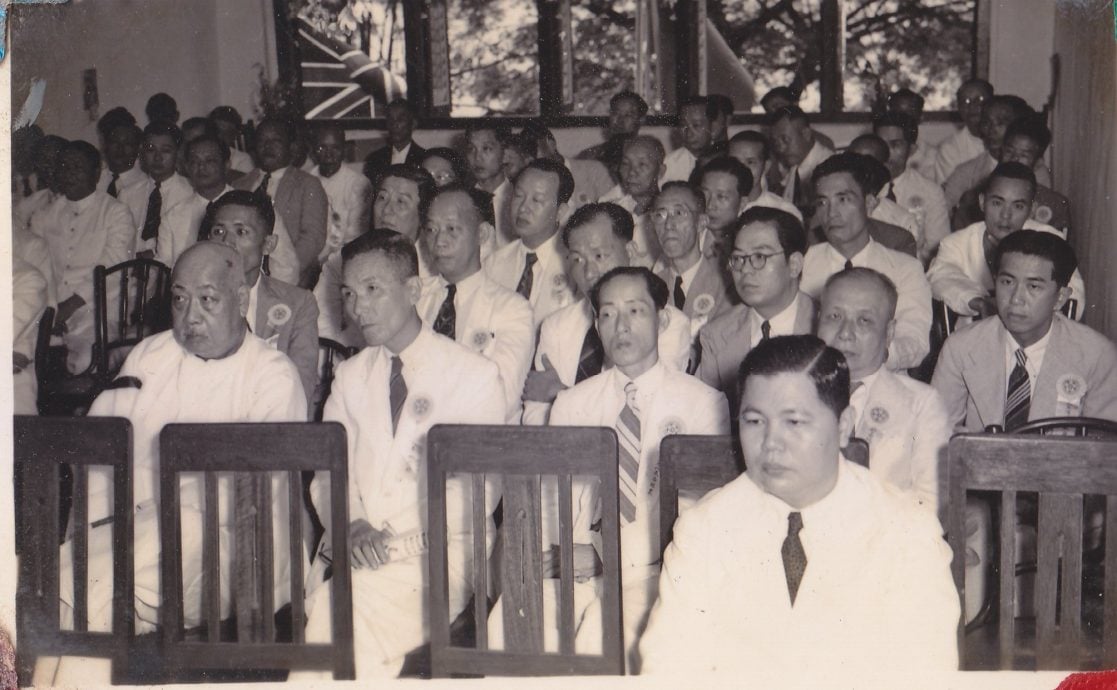 **已签发**柔:新旧对照:回顾75年前马潮联大会新山举行盛事