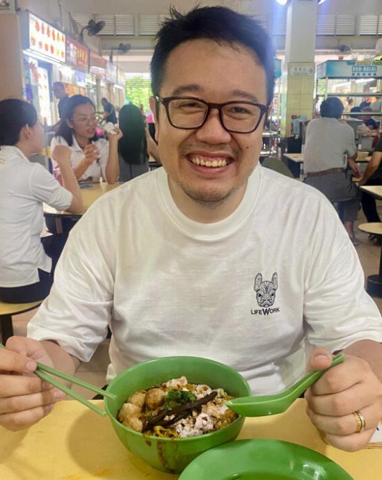 **已签发**柔:狮城二三事:疫情中变“达人”,吃遍全岛340摊肉脞面