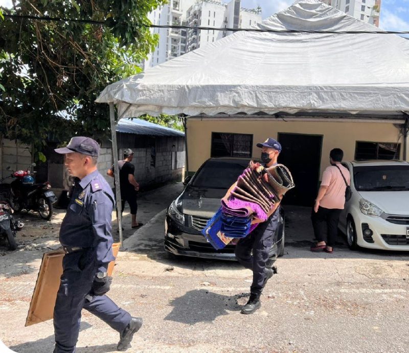 建议并排-大都会-大臣秘书文告/甘榜斯里马慕土地侵占及拆除事件