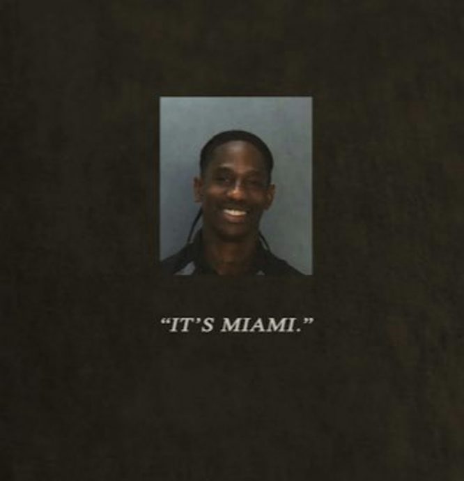 把自己拘捕照印成T恤贩售 崔维斯史考特获夸懂赚钱