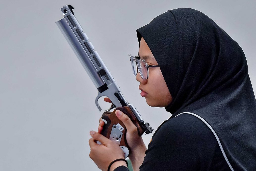 敦陈修信杯射击赛 努鲁莎莎刷2全国纪录