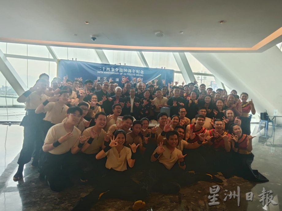 文化遗产局为二十四节令鼓申遗
隆会展中心 928 办申遗造势