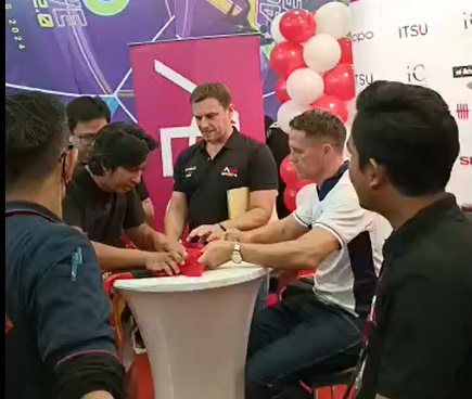 昔日追风少年大马人气不减 欧文:心中最爱还是利物浦