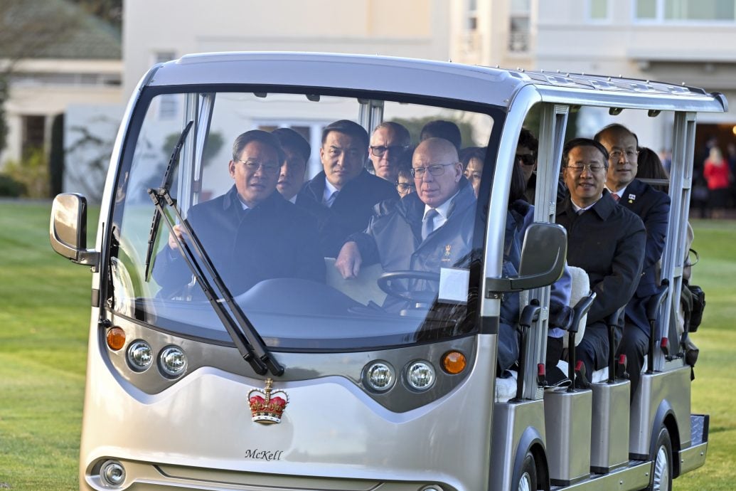 李强 阿尔巴尼斯