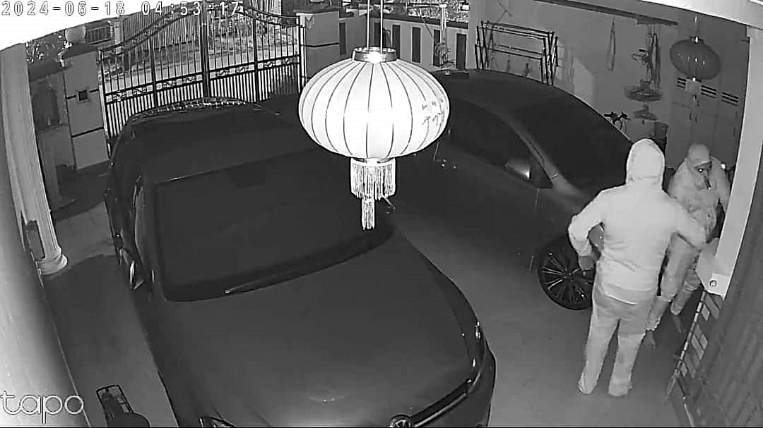 柔:3名窃贼凌晨潜入民宅