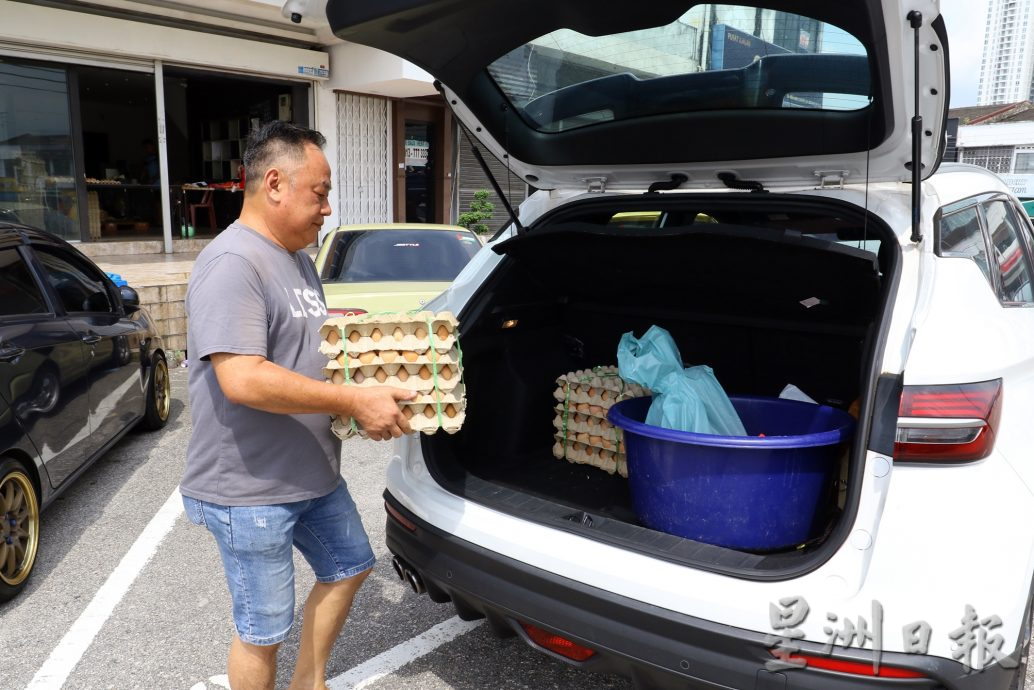 柔:【特稿】:柴油取消补贴增运输成本 每托鸡蛋涨价50仙