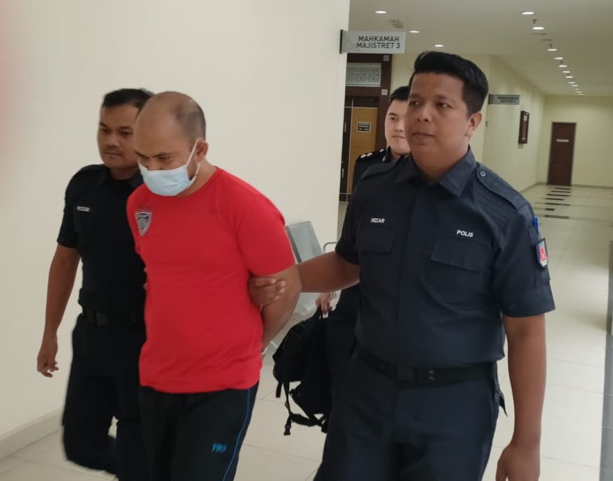 柔:控非礼未成年乘客 电召车司机不认罪