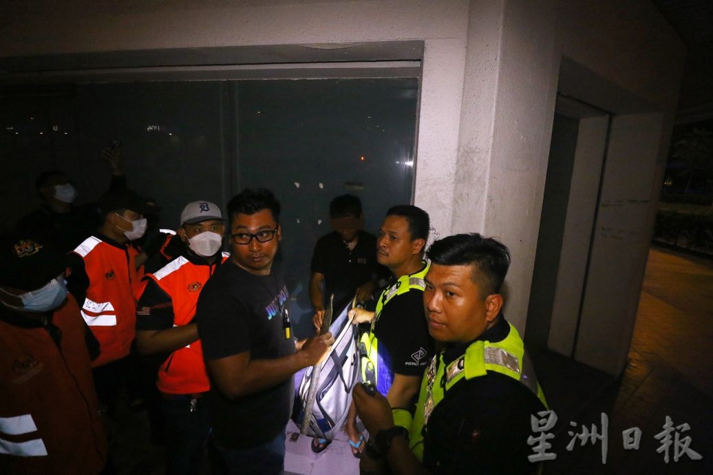 柔:新山市长:树倒夺命事故频传 检查200“遗产树”