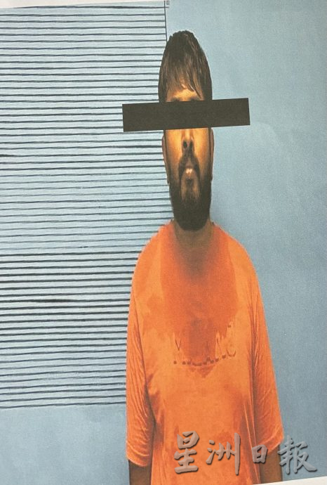 柔：新闻： 截查车辆起值21万大麻  柔警捕男子 通缉一人