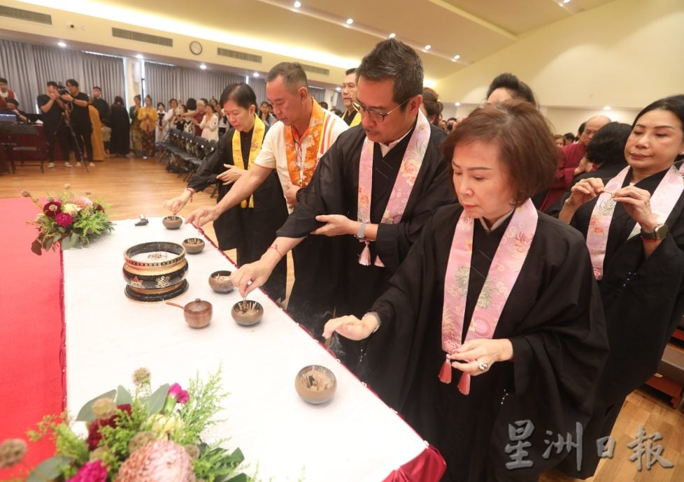 柔:新闻:灵鹫山柔佛佛学会讲堂开光大典 宽敞庄严 可办更多活动