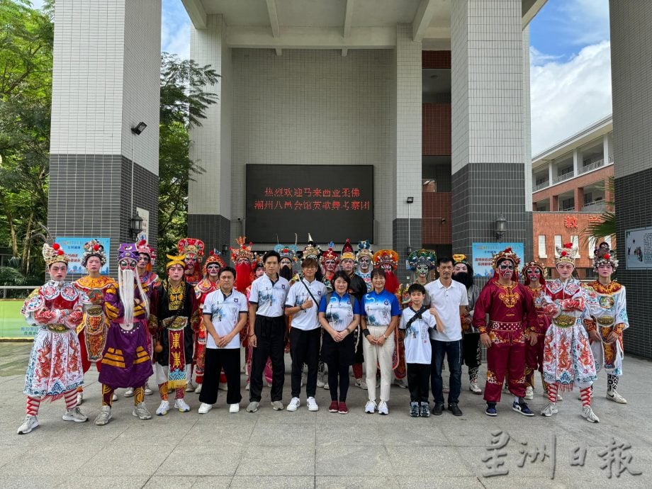 柔:柔潮州八邑会馆 成立全马首支潮汕英歌舞队