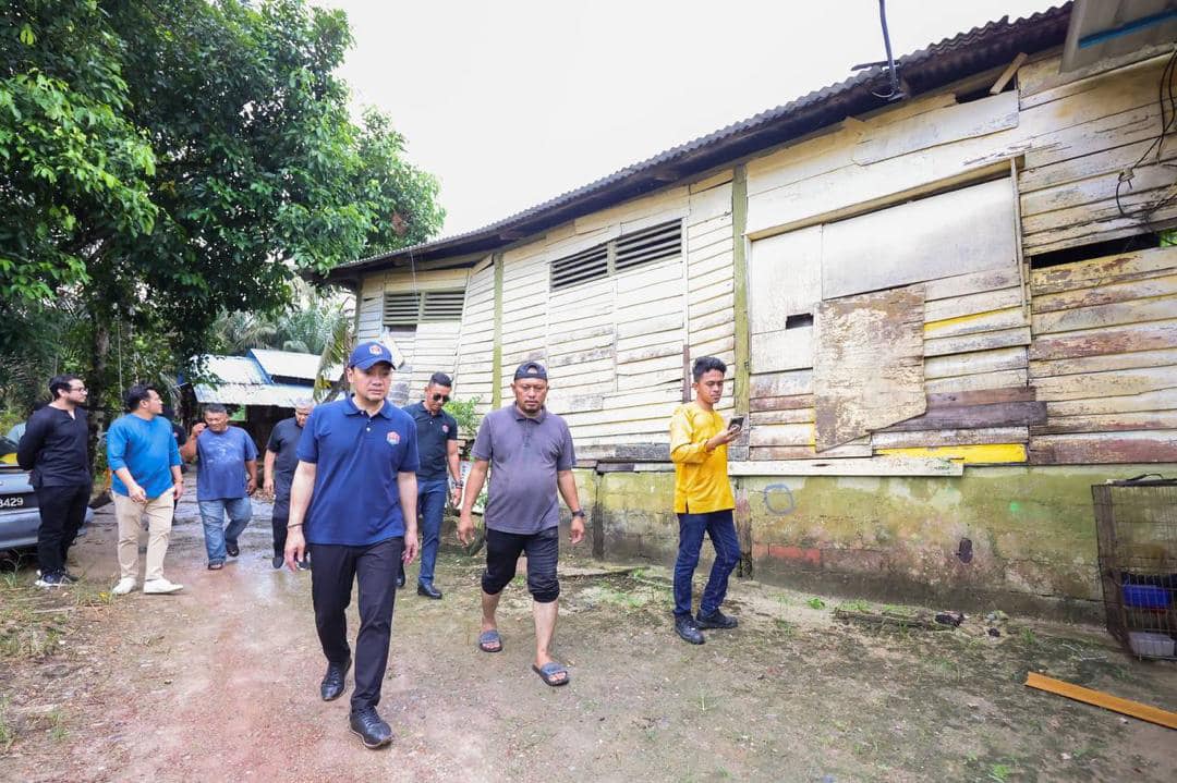 柔：翁哈菲兹：拨款逾5000万令吉  助赤贫家庭修筑房屋