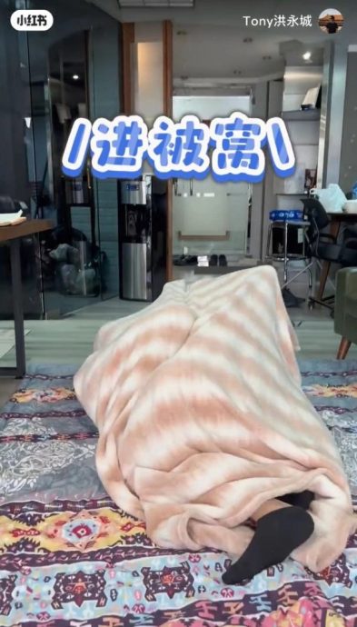 洪永城不满罗子溢和爱妻连场吻戏　怒吼：须不须要次次都真吻呀