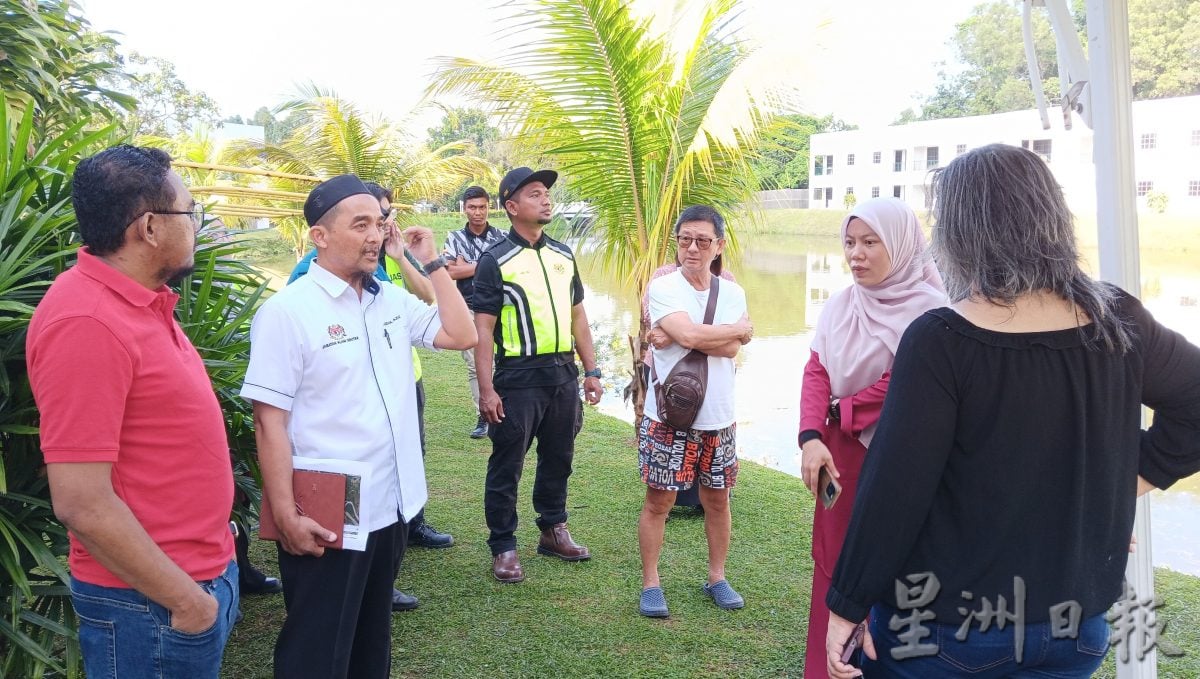 湖水疑受污染 大量非洲鱼缺氧死亡