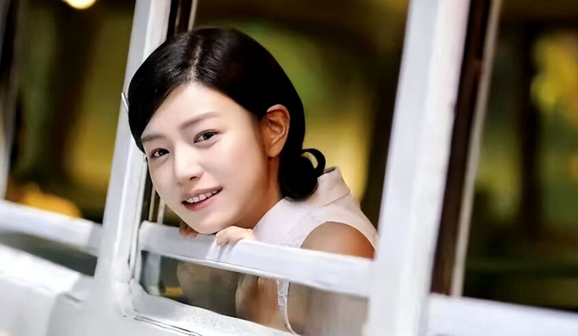 狗仔曝陈晓断联离家 陈妍希被离婚！