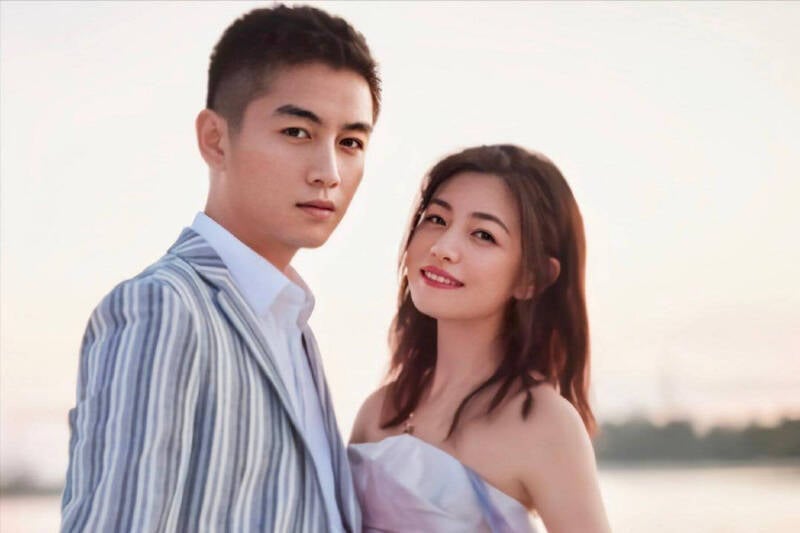 狗仔曝陈晓断联离家 陈妍希被离婚！