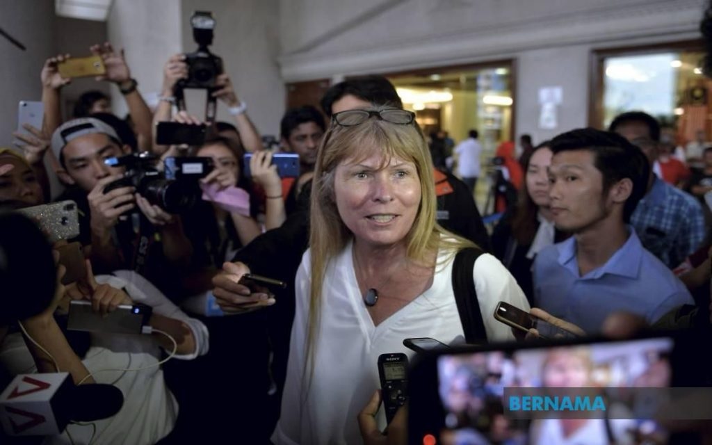 登州推事：《砂拉越报告》网站主编对王室不尊重