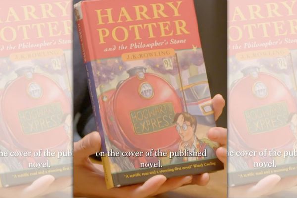 破纪录!《哈利波特》初版首集封面原画 190万美元天价落槌