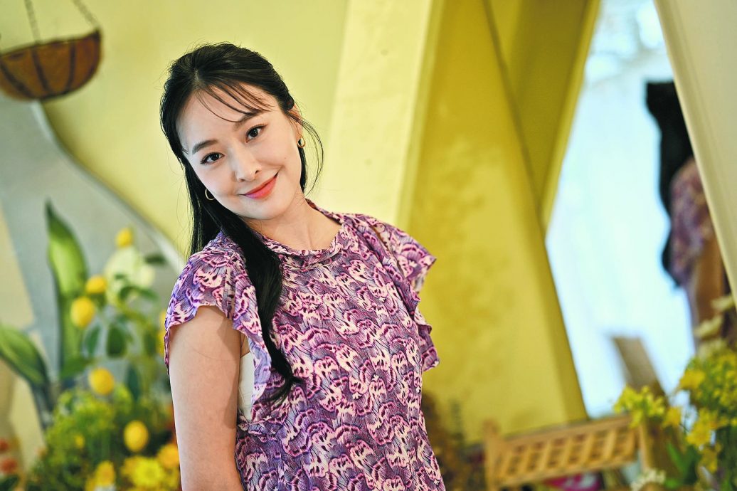 自曝被佘诗曼眼神震慑 陈滢成功“管住嘴巴”