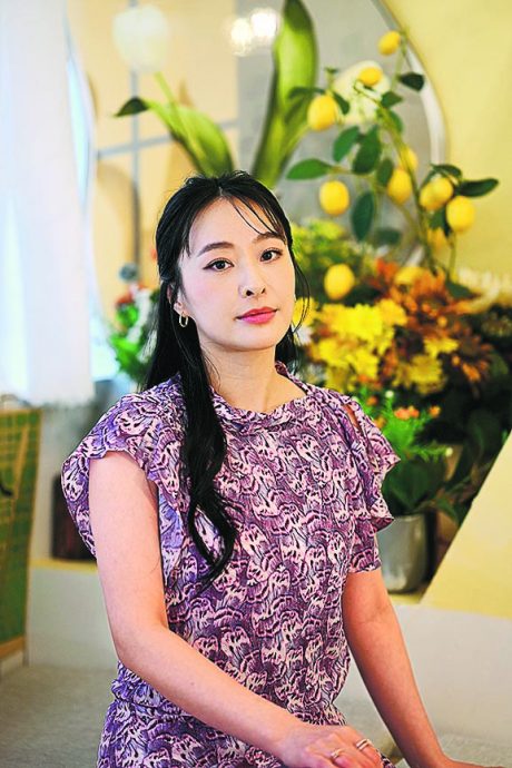 自曝被佘诗曼眼神震慑 陈滢成功“管住嘴巴”