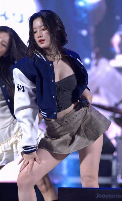 舒华挨骂被溺爱成肉团 粉丝甩原图证健康美