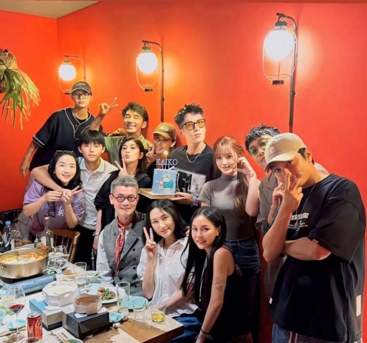 舒华被指控与“五毒艺人”聚餐 中国网民怒喊脱粉