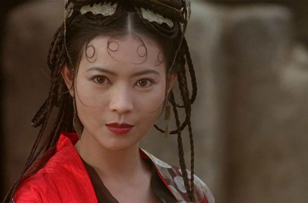 蓝洁瑛灵位前胡言乱语 网红行径被批消费先人