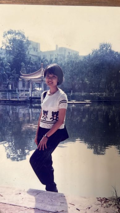 请关联马中建交/每日一篇/大马人/普通组/大马留华97年毕业生周时慧/马中建交50周年