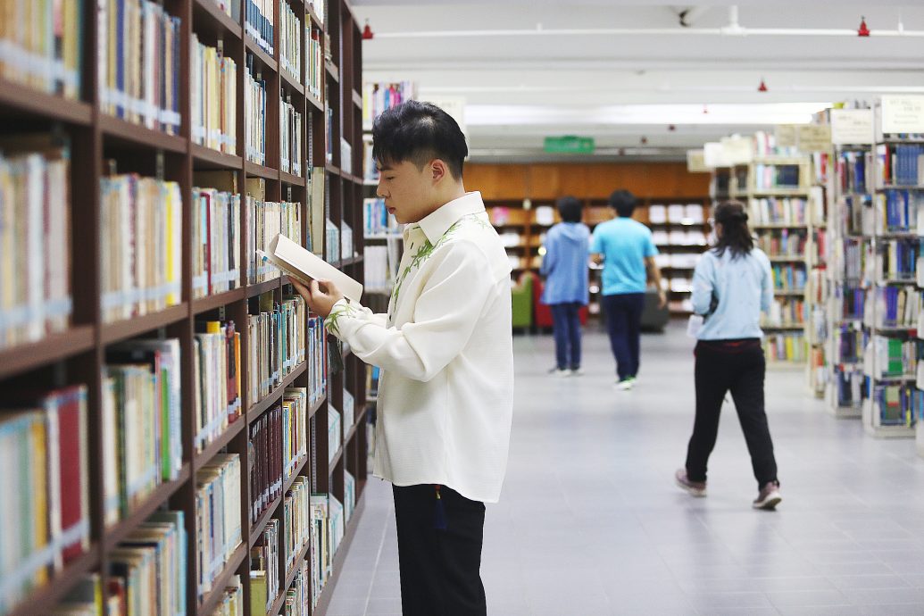 中国人在大马/马中建交专题/专访中国学生史劭涛