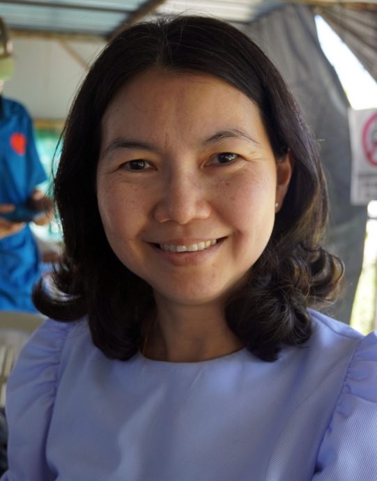 请签发(大北马3)颜艾菱抨玻政府娱乐条例过于苛刻,须呈歌单供审阅矫枉过正审批耗时