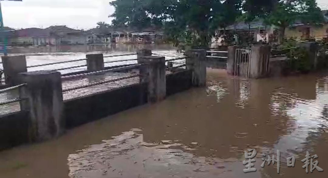 贞德隆5月两度水灾肇因 水利局:矿湖筑堤封口阻排水