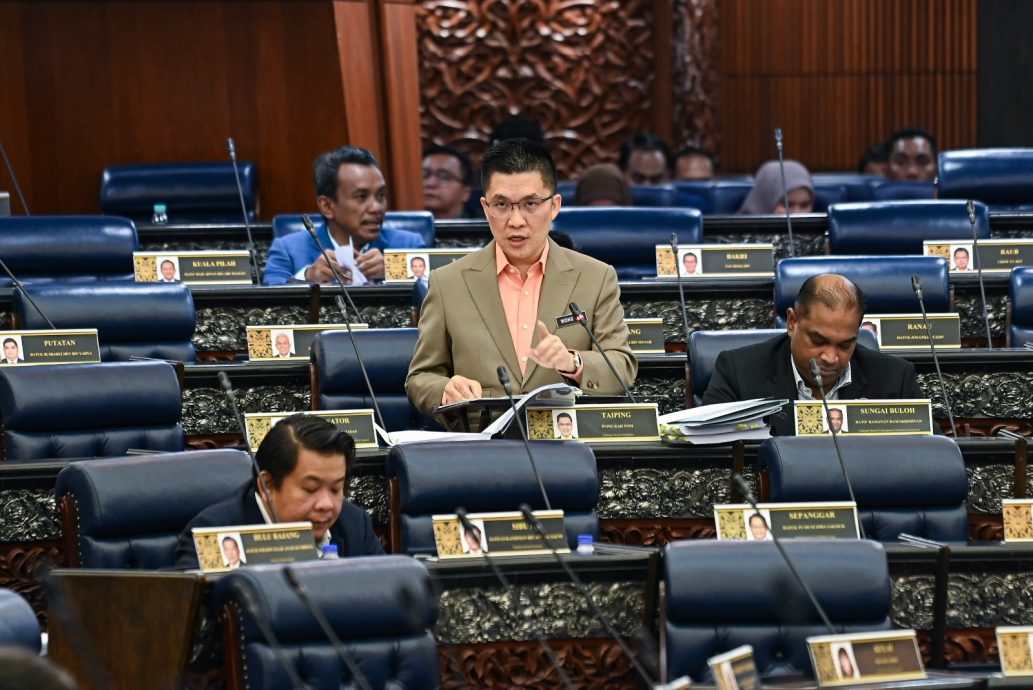 逾万考生缺席SPM 黄家和:劝服399人重考