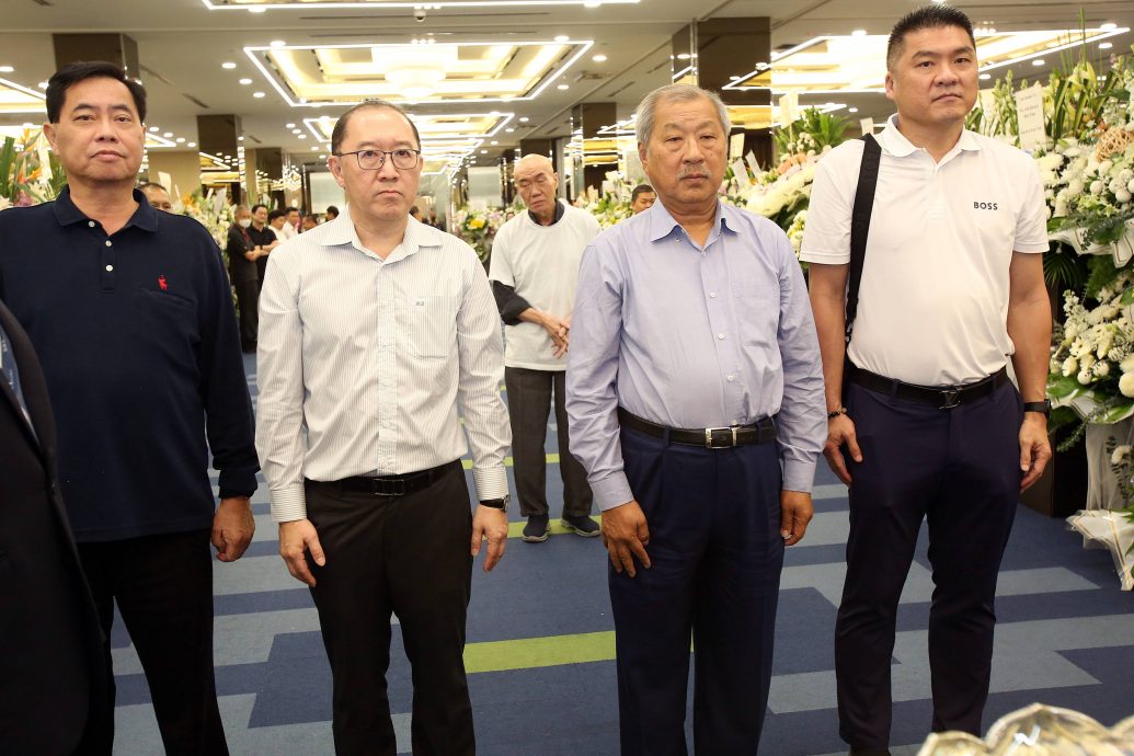 郑金炎丧礼:李典和