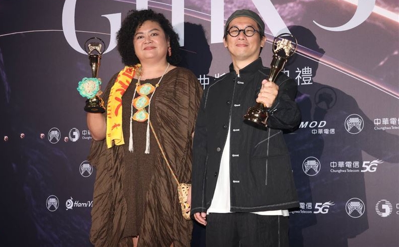 金曲35|巴奈夺奖致词喊勿忘天安门事件　中网炸锅：金曲奖玩完了