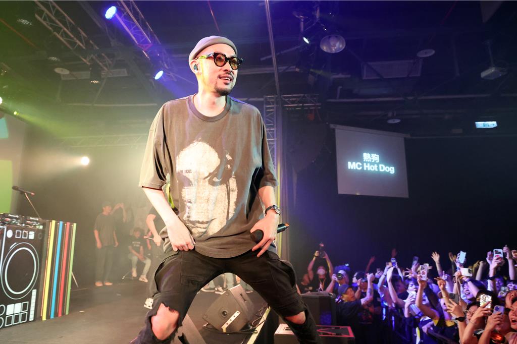 金曲庆功|杨乃文失金曲后座不觉可惜 孙盛希封歌后没哭自认冷血