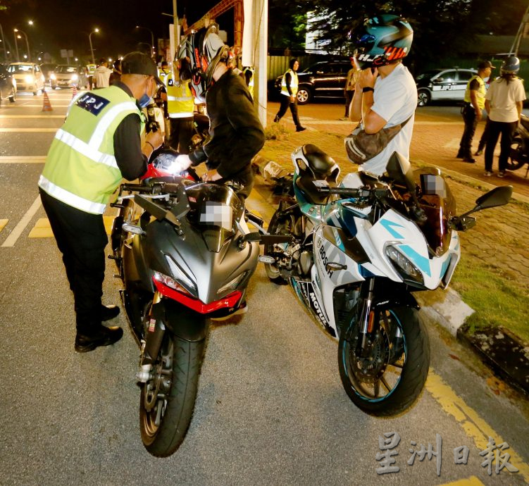 霹陆交局哈芝节执法行动 开逾1万2000张罚单 无驾照最多