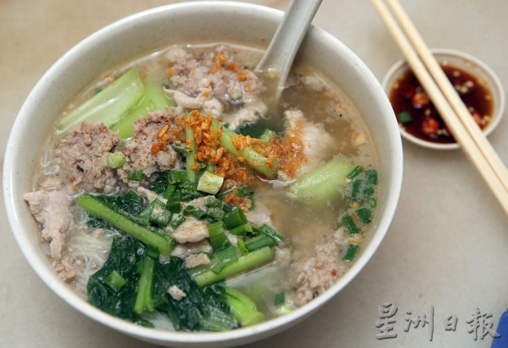霹／第四版头／【人气美食】／果然好味茶餐室 猪肉粉汤鲜肉香