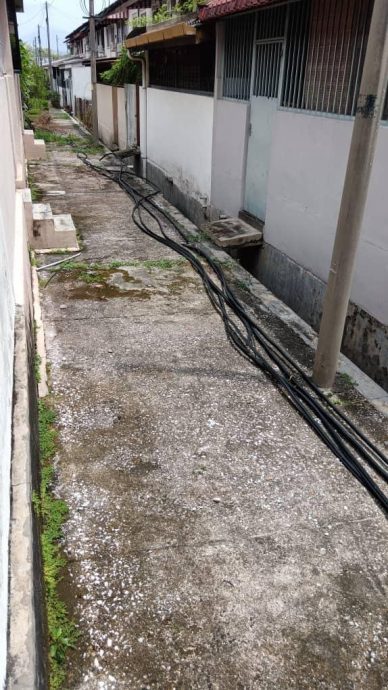 霹:封面主文/平均2天1宗累3人伤 怡掀井盖偷电缆案严重