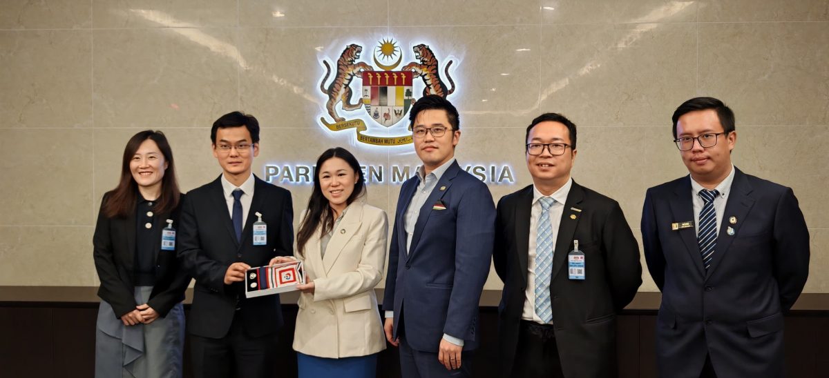 青运访国会与议员探讨青年议题