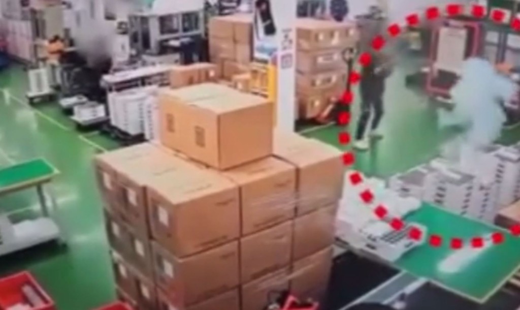 韩要求发生火灾的电池厂全面停产整顿 23岁黑龙江孝子葬身火海