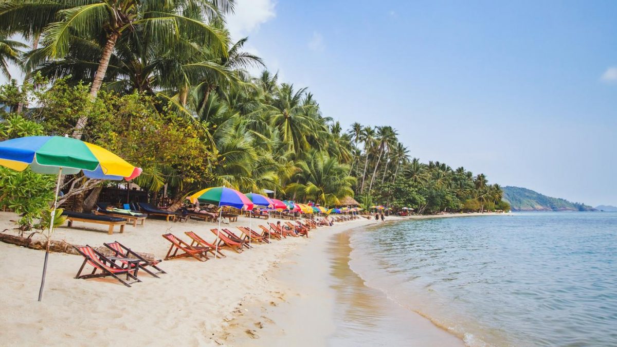 首5月200万大马人游泰国 中游客最爱景点─四面神坛	