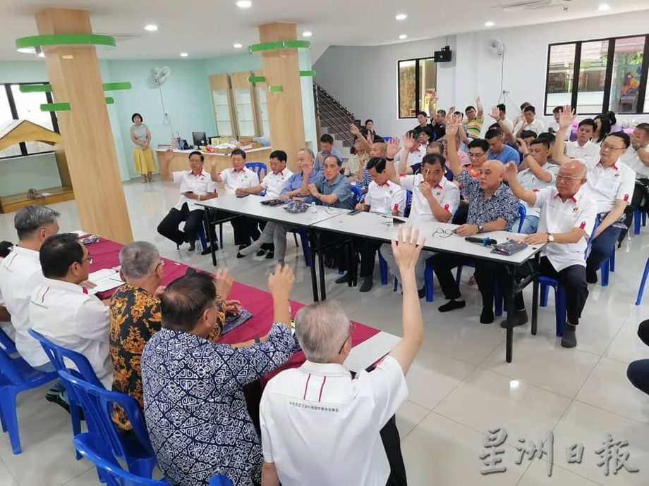 马五金机械建材联总促重新检讨未获柴油补贴交通工具。