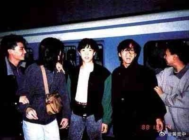 黄家驹62岁冥寿 黄贯中慨叹合照太少