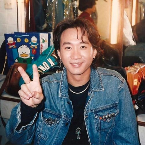 黄家驹62岁冥寿 黄贯中慨叹合照太少