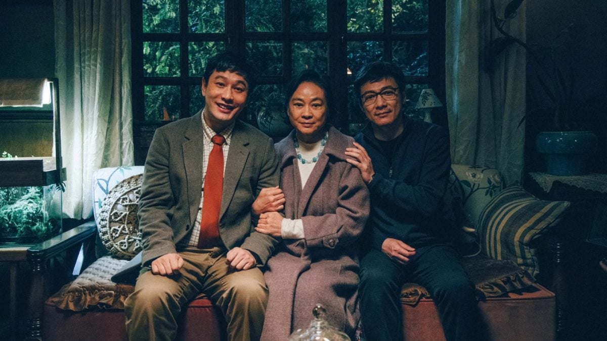 黄晓明上影节封帝 感慨“越过了高山”